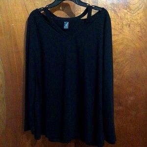 Black long sleeve shirt